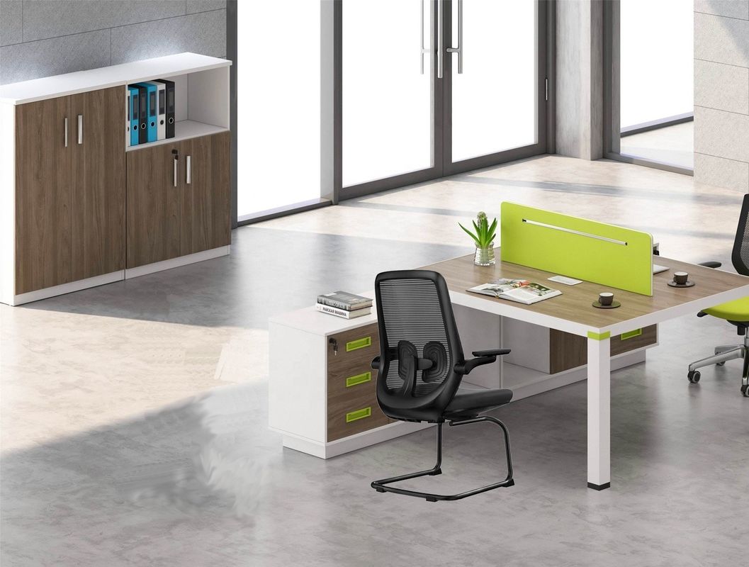 Sedia da conferenza da ufficio a maglia centrale in acciaio inossidabile per comfort e stile