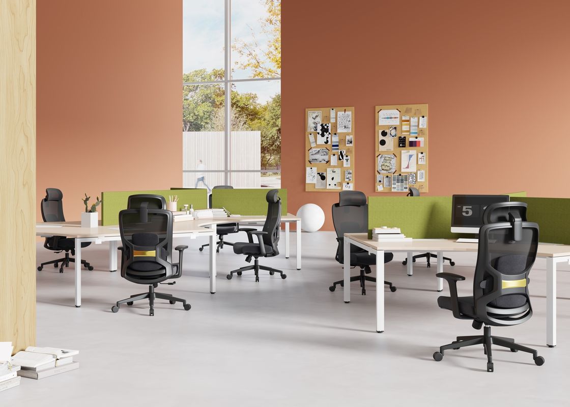 Meccanismo autocaricabile Sedia ergonomica a schiena alta a maglia per lavori di ufficio confortevoli
