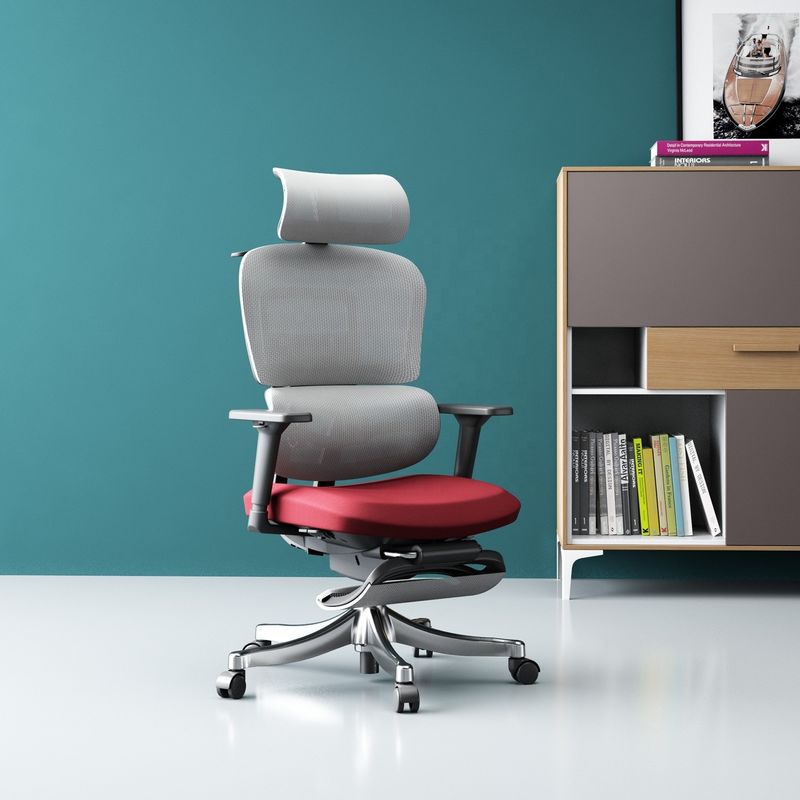 Work in Style Sedile ergonomico a maglia con poggiapiedi regolabile e supporto alla schiena in nero