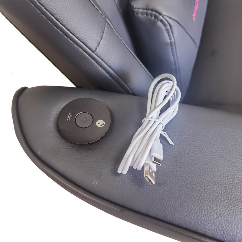 Poltrona da gioco per ufficio con portatavola e altoparlanti Bluetooth in cuoio PU in stile da corsa