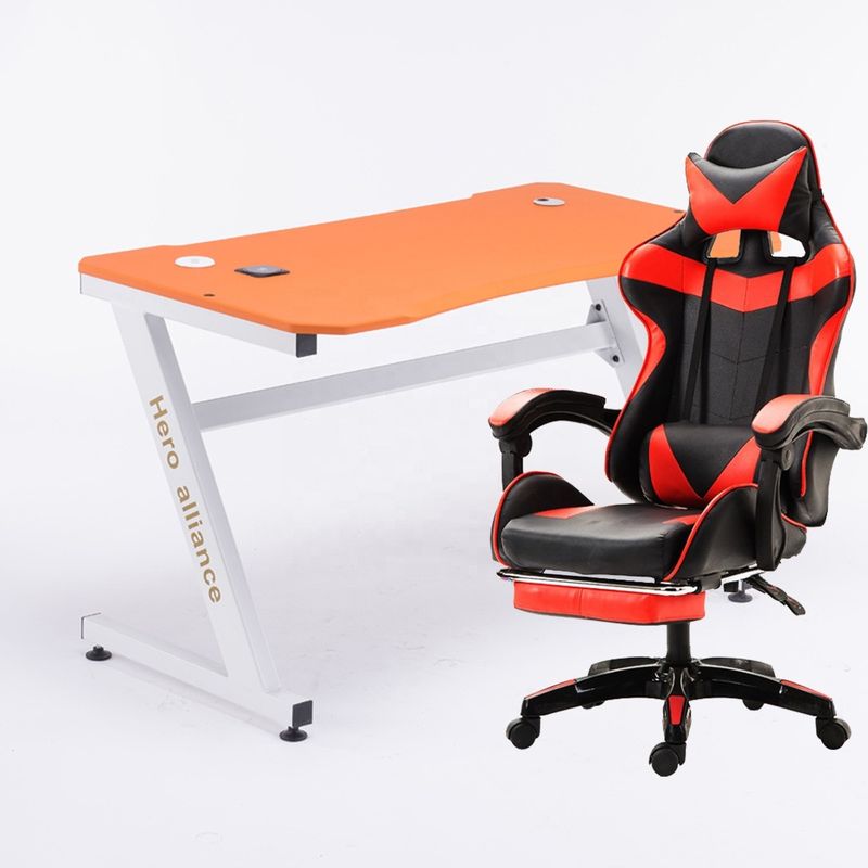 Sedia da sport elettronica in ferro di tipo metallico Cattedra da gioco in cuoio PU confortevole per professionisti